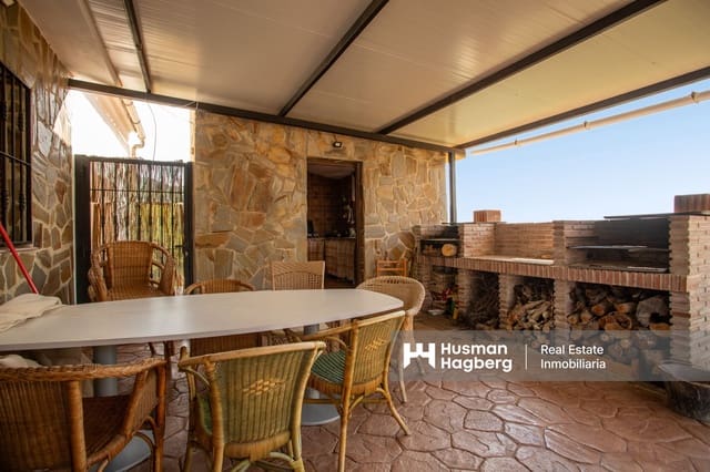 1 chambre Villa/Maison à vendre à Sayalonga avec piscine - 290 000 € (Ref: 9656710)