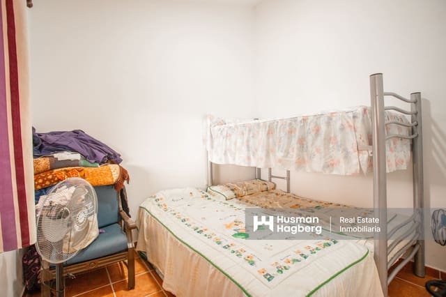 1 chambre Villa/Maison à vendre à Sayalonga avec piscine - 290 000 € (Ref: 9656710)