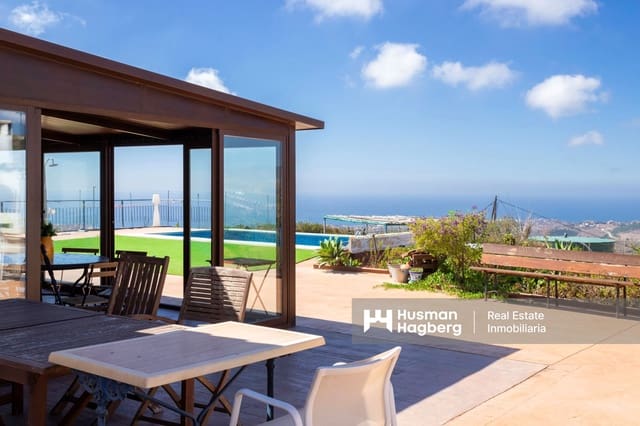 4 sypialnia Willa na sprzedaż w Almayate, Vélez-Málaga z basenem - 460 000 € (Ref: 9688475)