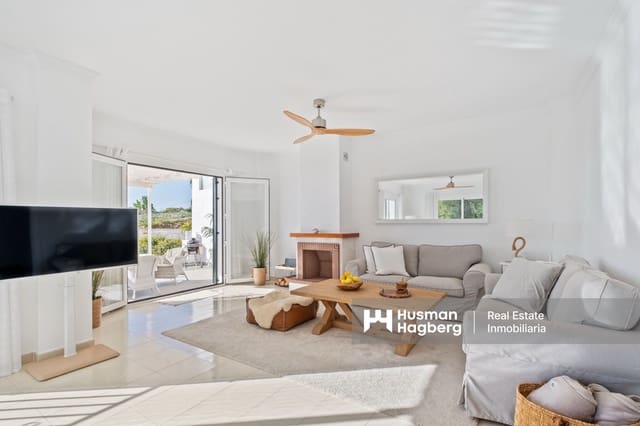 3 soverom Villa til salgs i El Peñoncillo, Torrox med svømmebasseng - € 649 000 (Ref: 9713485)