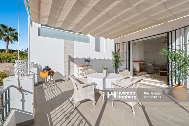 3 soverom Villa til salgs i El Peñoncillo, Torrox med svømmebasseng - € 649 000 (Ref: 9713485)