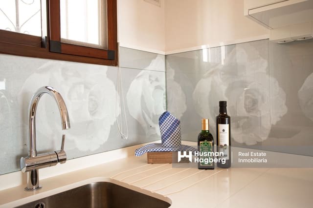 2 slaapkamer Huis te koop in Capistrano, Nerja met zwembad - € 449.000 (Ref: 9784298)