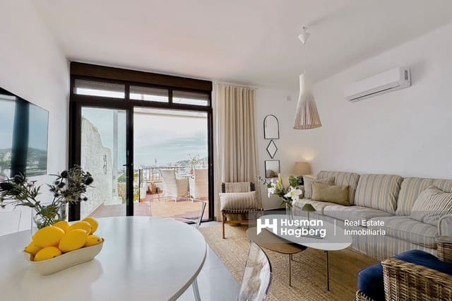 Casa de 2 habitaciones en Capistrano, Nerja en venta con piscina - 449.000 € (Ref: 9784298)