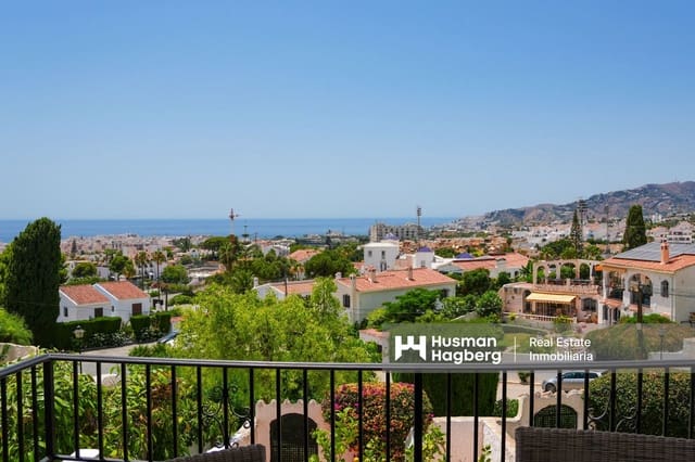 2 Zimmer Haus zu verkaufen in Capistrano, Nerja mit Pool - 429.000 € (Ref: 9784298)
