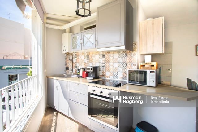 1 soverom Leilighet til salgs i Nerja med svømmebasseng - € 220 000 (Ref: 9795057)