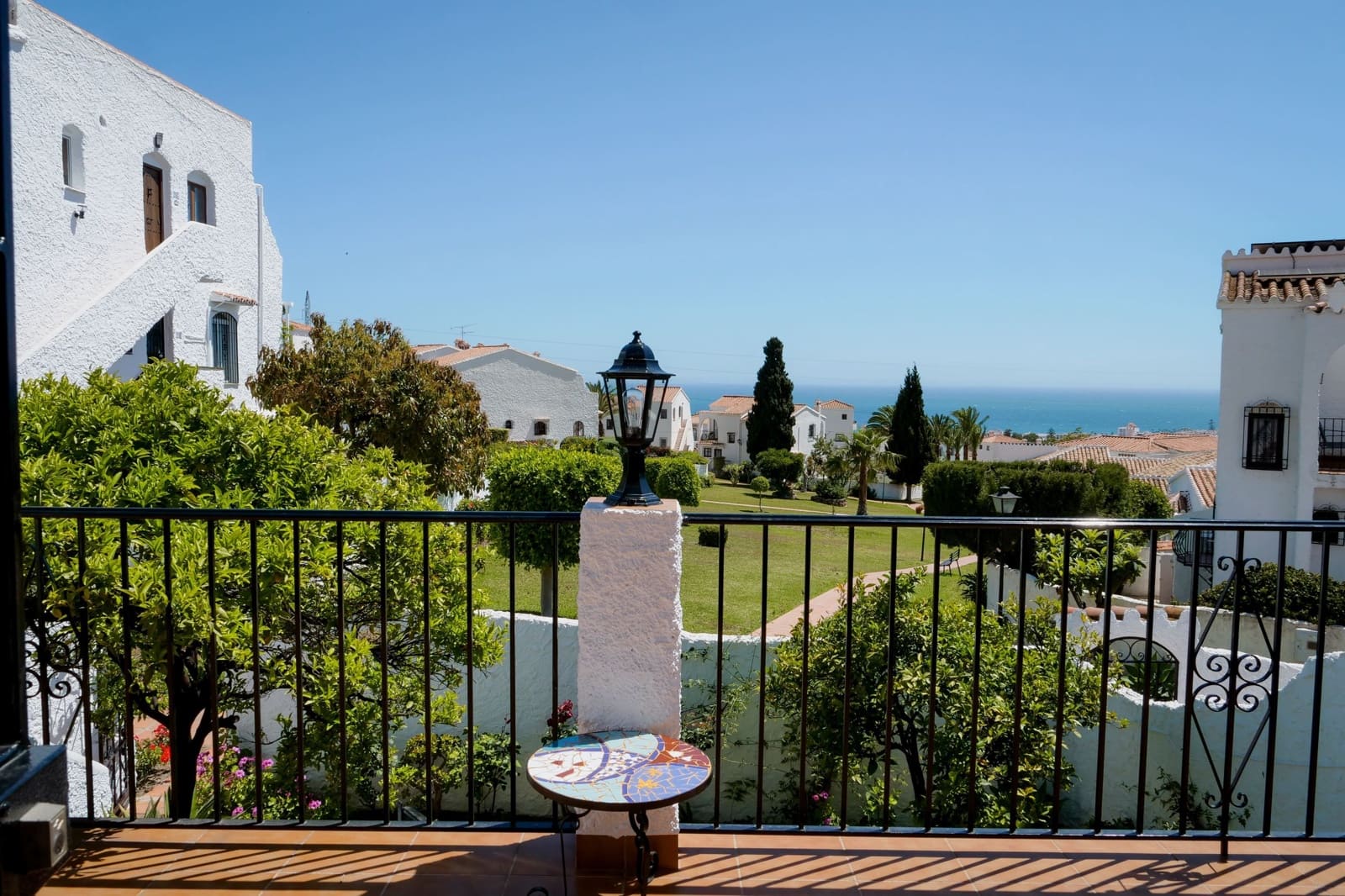 4 bedroom Townhouse for sale in Nerja with pool - € 525,000 (Ref: 9841727)