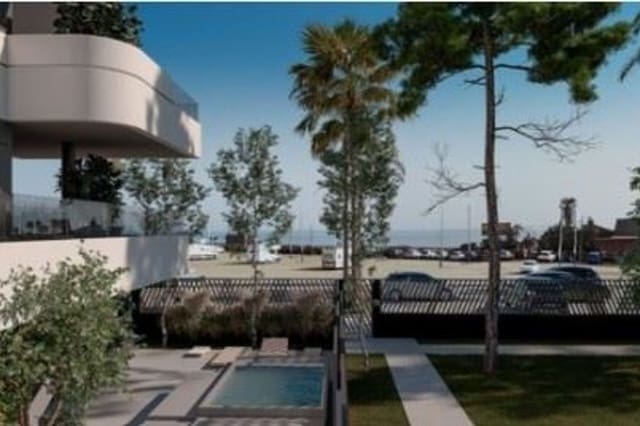 Apartamento de 2 habitaciones en Torre del Mar, Vélez-Málaga en venta con piscina - 479.900 € (Ref: 9858641)
