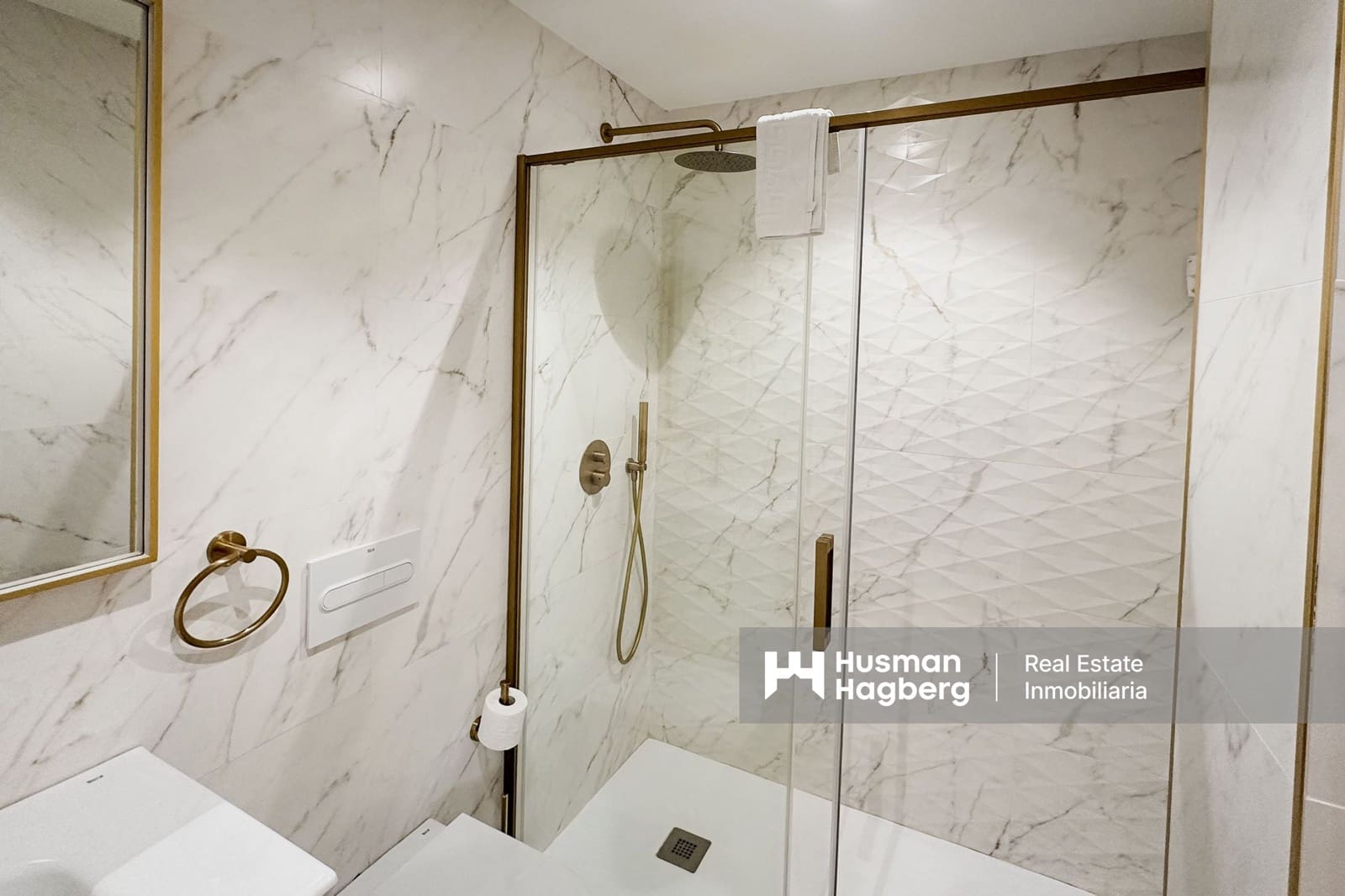 6 makuuhuone Huoneisto myytävänä paikassa Nerja mukana uima-altaan - 1 485 000 € (Ref: 9872275)