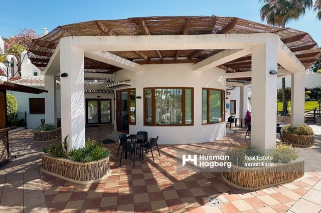 6 makuuhuone Huoneisto myytävänä paikassa Burriana, Nerja mukana uima-altaan - 1 485 000 € (Ref: 9872275)