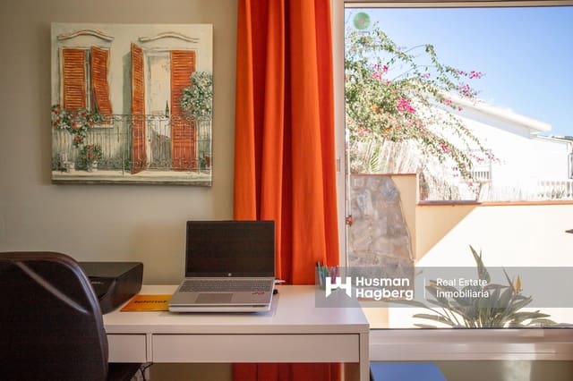 3 Zimmer Villa zu verkaufen in Urbanización Santa Rosa, Torrox mit Pool - 469.000 € (Ref: 9880221)
