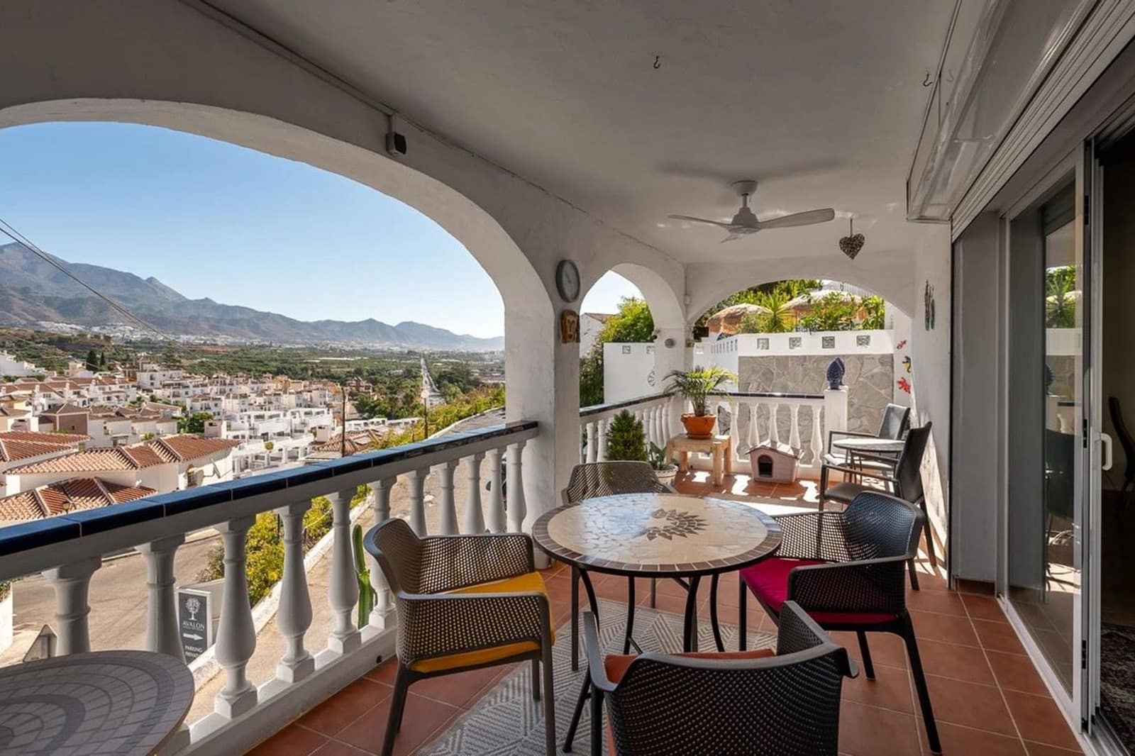 3 chambre Villa/Maison à vendre à Nerja avec piscine - 599 000 € (Ref: 9895154)