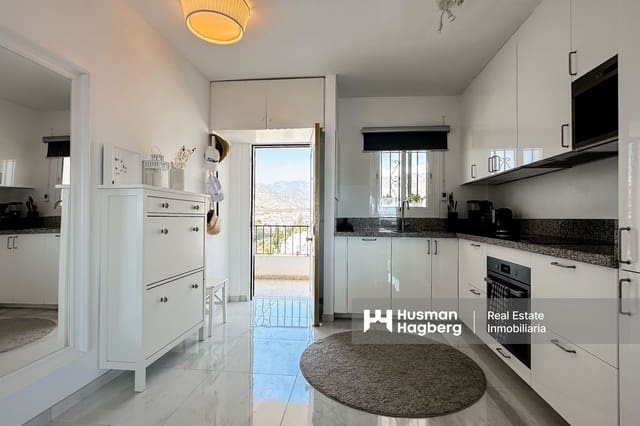 2 bedroom Apartment for sale in Avda Pescia - Ctra de Frigiliana, Nerja with pool - € 339,000 (Ref: 9902460)