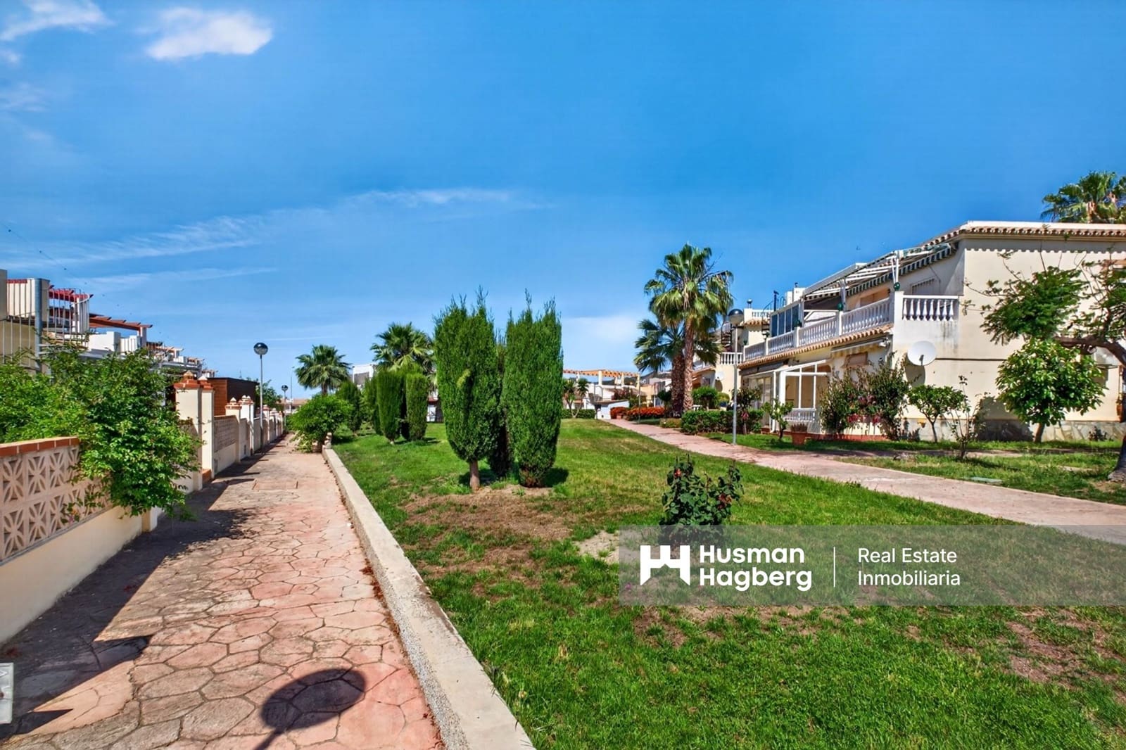 2 sypialnia Dom na sprzedaż w Torrox z basenem - 299 000 € (Ref: 9999031)
