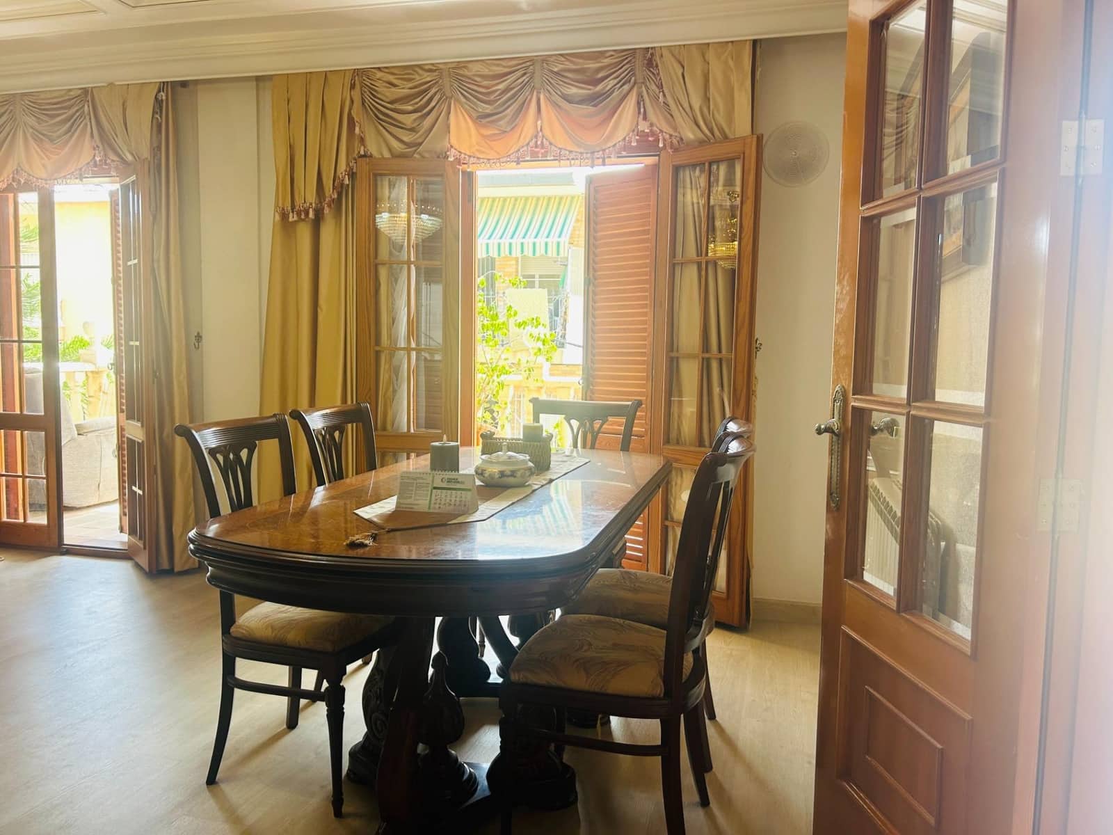 4 sovrum Villa till salu i San Pedro del Pinatar med garage - 429 000 € (Ref: 10005727)