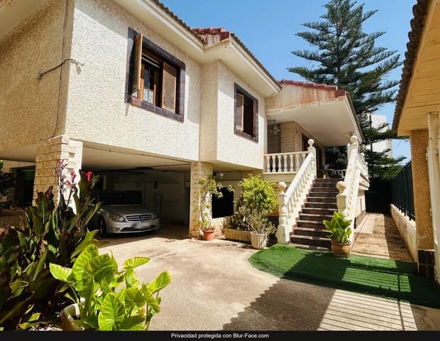 4 sovrum Villa till salu i San Pedro del Pinatar med garage - 429 000 € (Ref: 10005727)