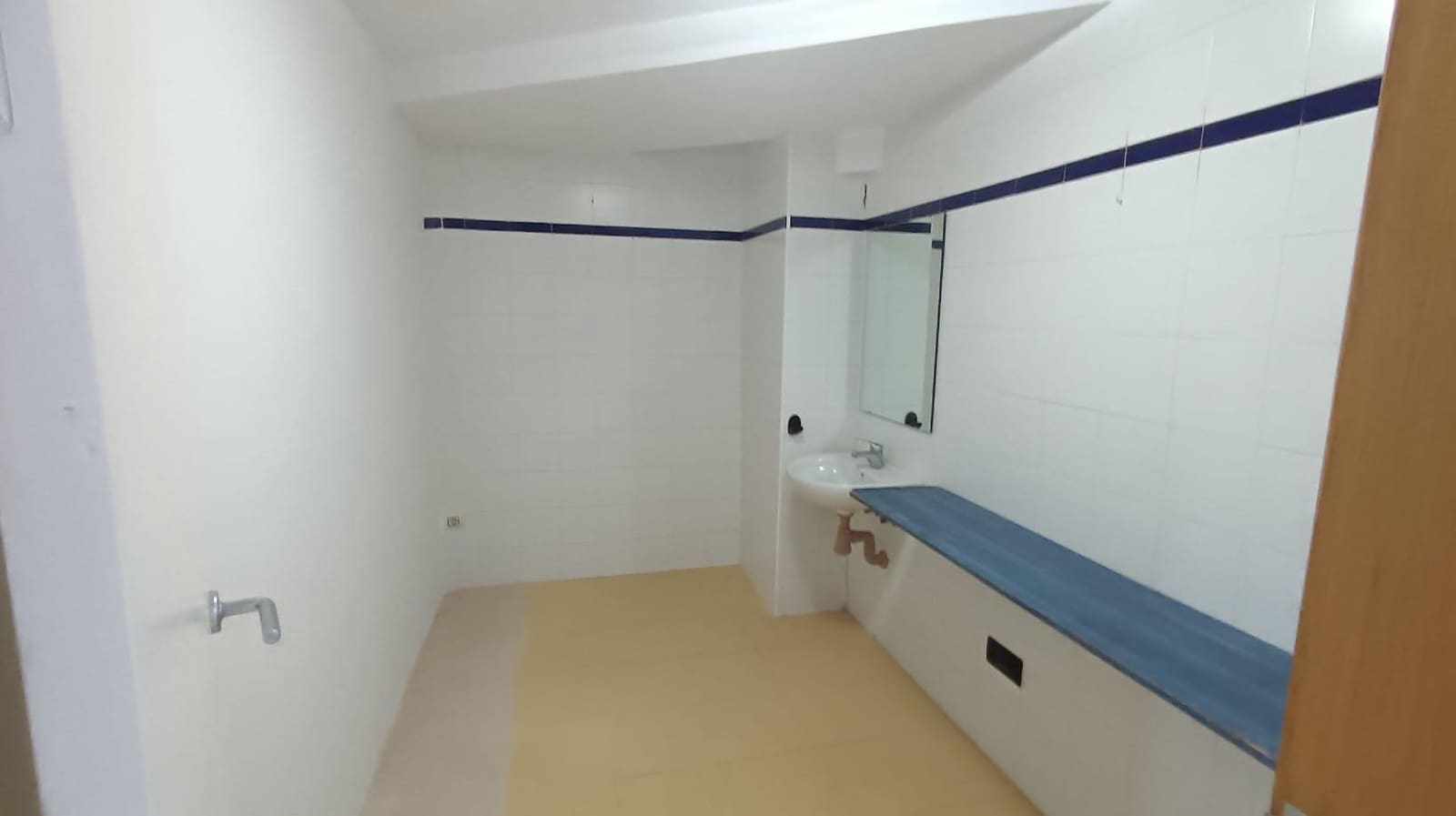 Local Comercial en Torre de la Horadada en venta - 140.000 € (Ref: 10047445)