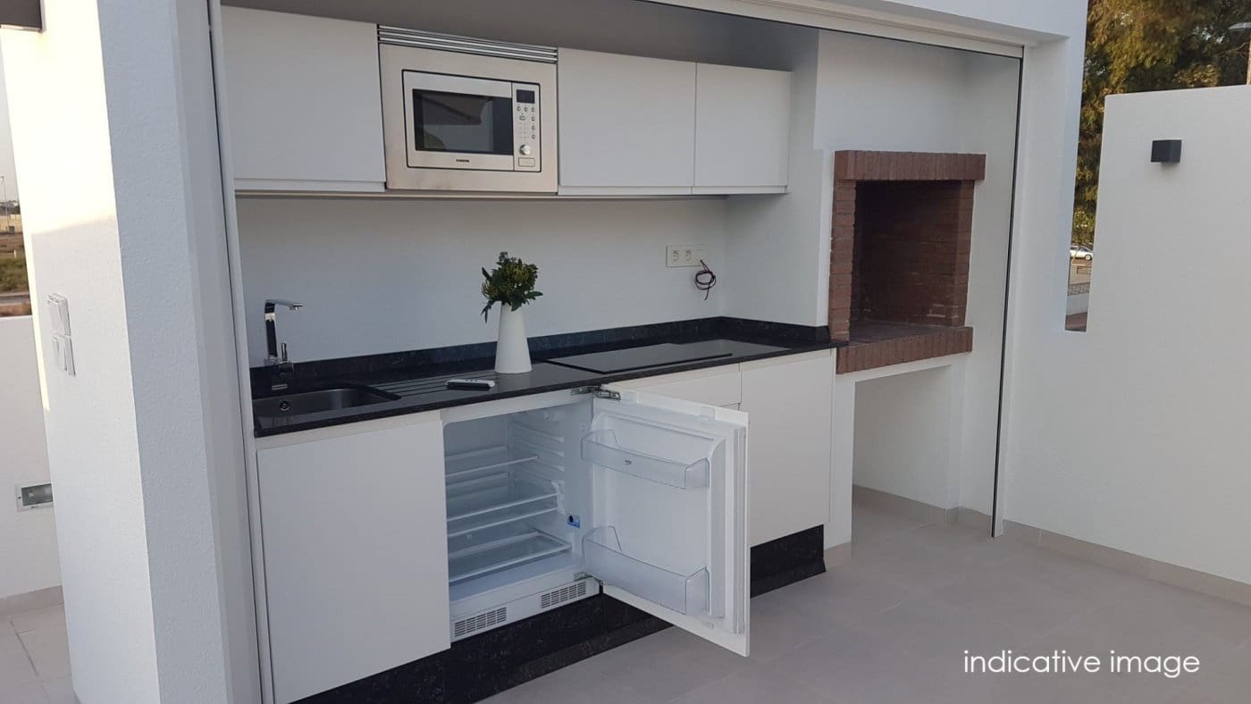 Bungalow de 3 habitaciones en San Pedro del Pinatar en venta con piscina garaje - 349.950 € (Ref: 6531441)