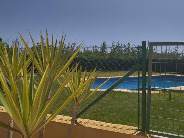 Finca/Herregård til salgs i Moratalla med svømmebasseng garasje - € 295 000 (Ref: 8233345)