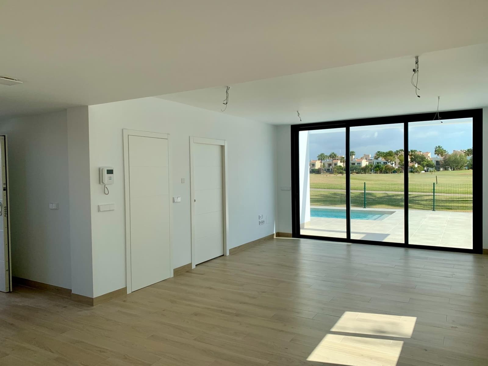 3 soverom Villa til salgs i Roda med svømmebasseng - € 599 000 (Ref: 8432940)