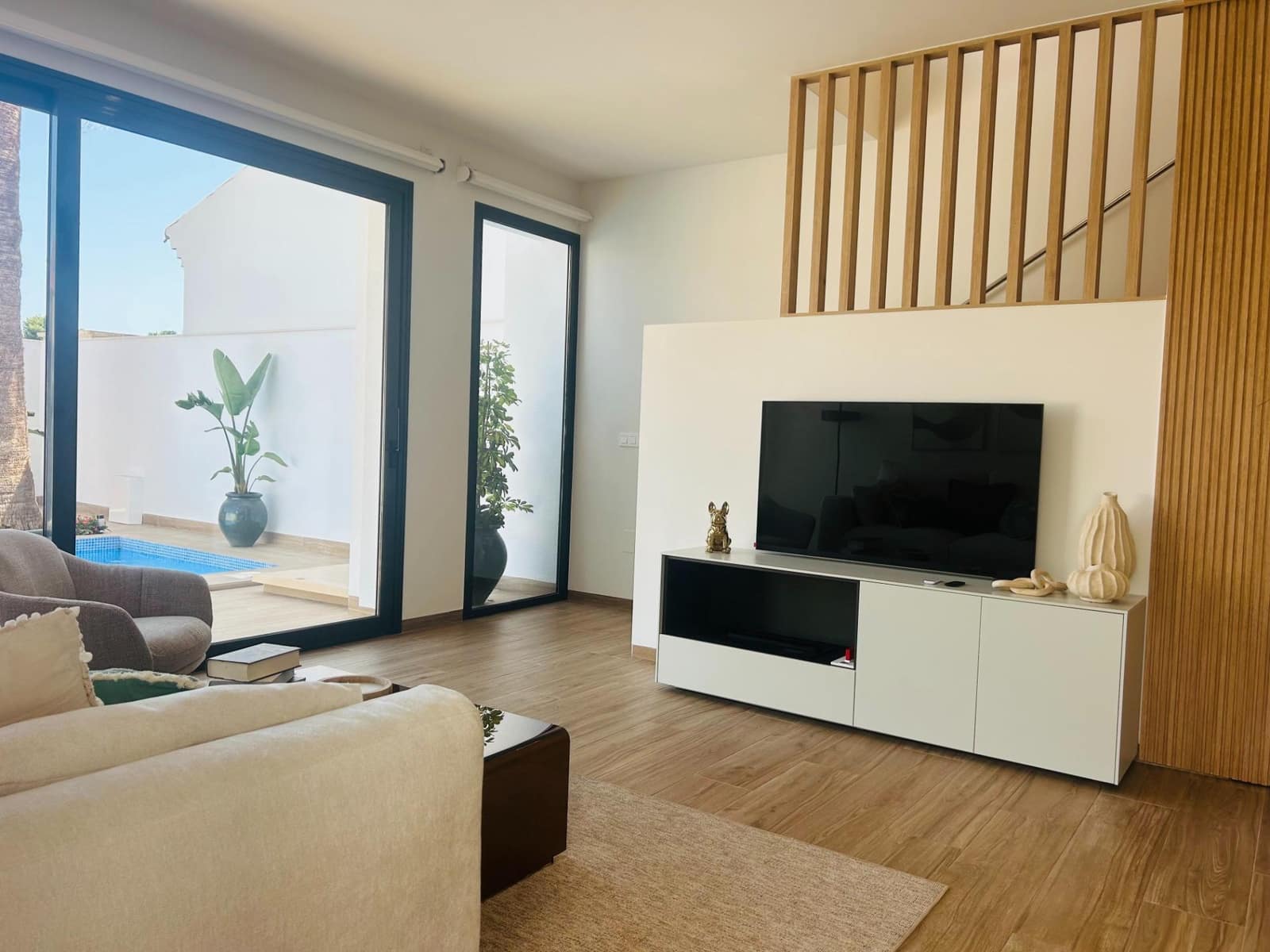 3 sypialnia Willa na sprzedaż w San Pedro del Pinatar z basenem - 479 900 € (Ref: 8678080)