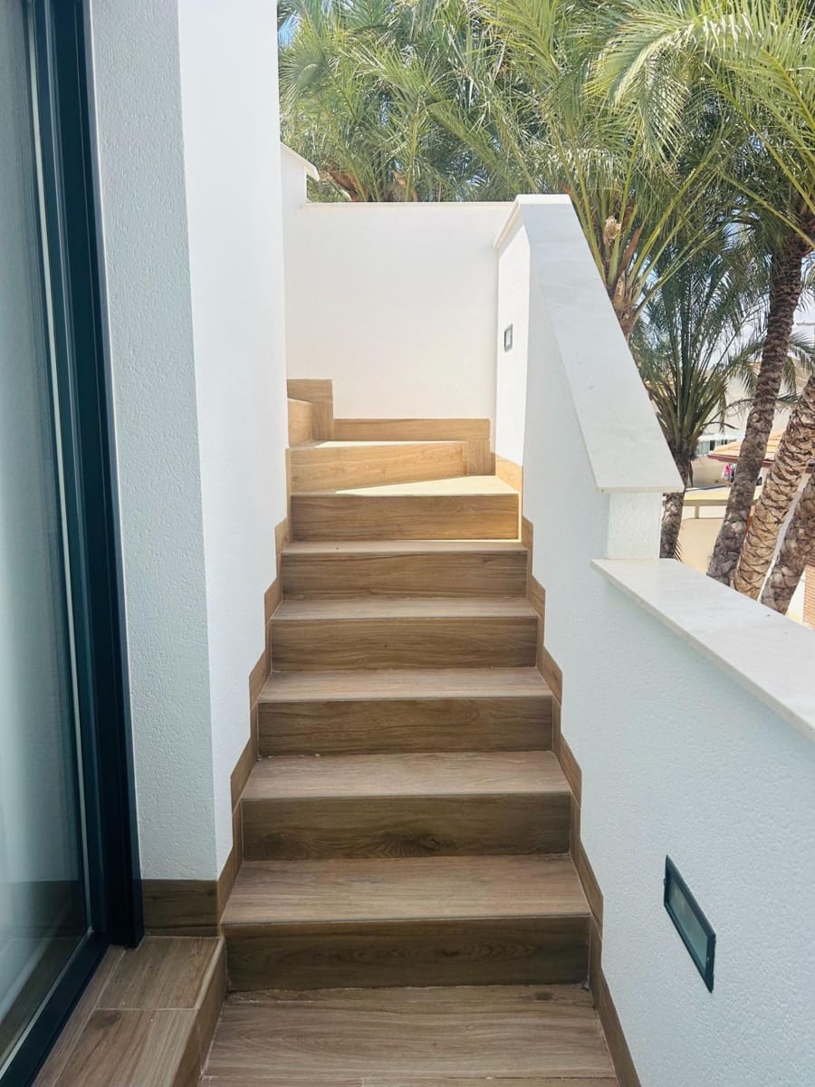 3 sypialnia Willa na sprzedaż w San Pedro del Pinatar z basenem - 479 900 € (Ref: 8678080)