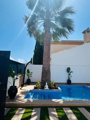 3 slaapkamer Villa te koop in San Pedro del Pinatar met zwembad - € 479.900 (Ref: 8678080)