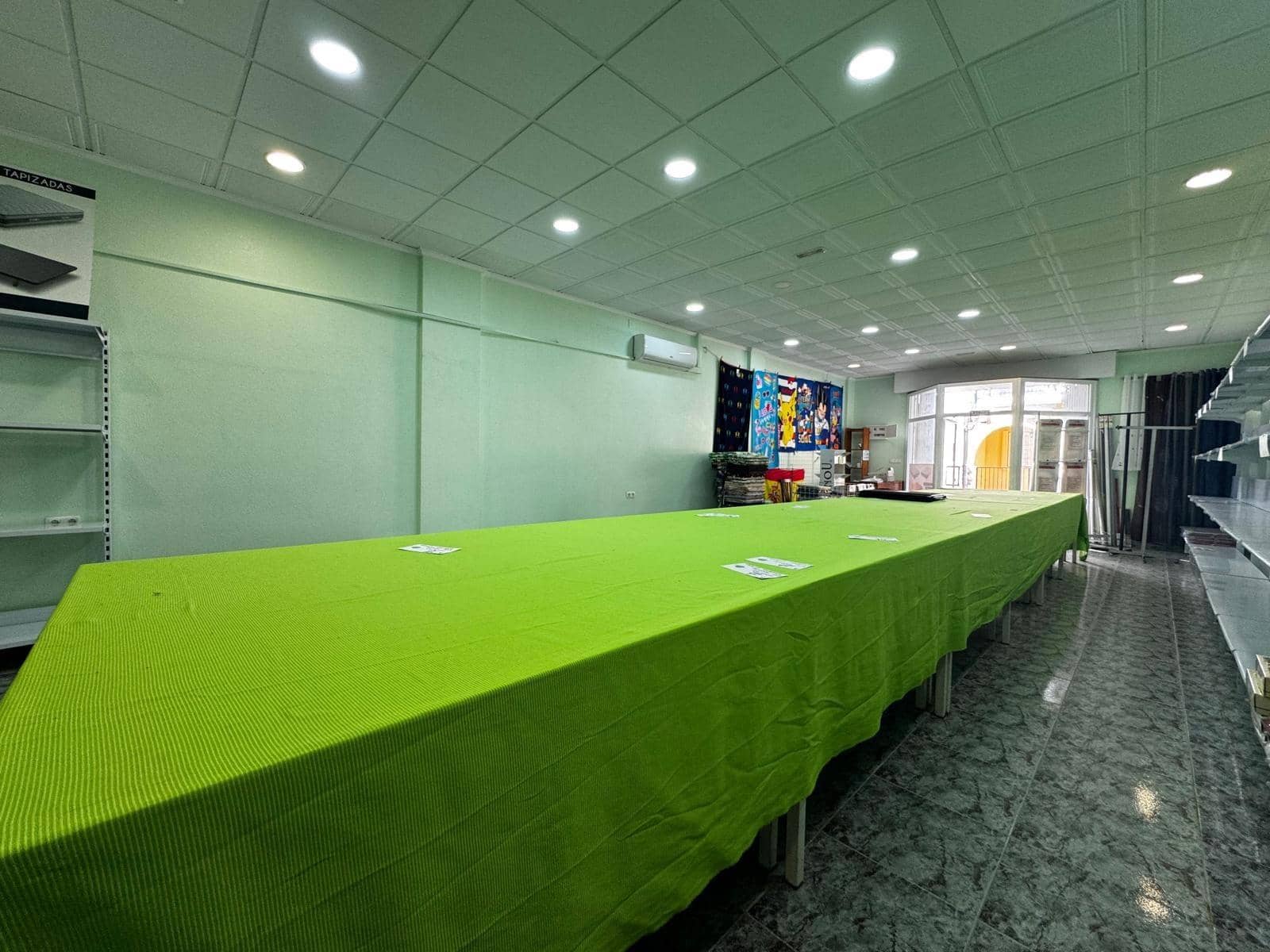 Erhverv til salg i Torre de la Horadada - € 163.000 (Ref: 8751078)