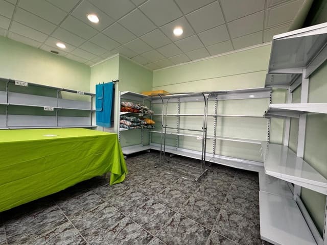 Commercial for sale in Torre de la Horadada, Pilar de la Horadada - € 163,000 (Ref: 8751078)