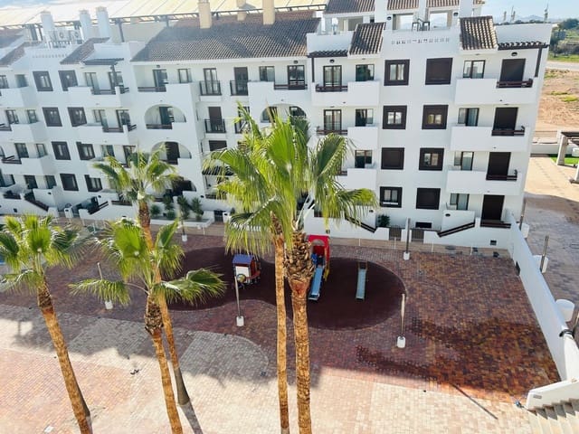 2 makuuhuone Huoneisto myytävänä paikassa Los Alcázares mukana uima-altaan 
autotalli - 134 300 € (Ref: 9036690)