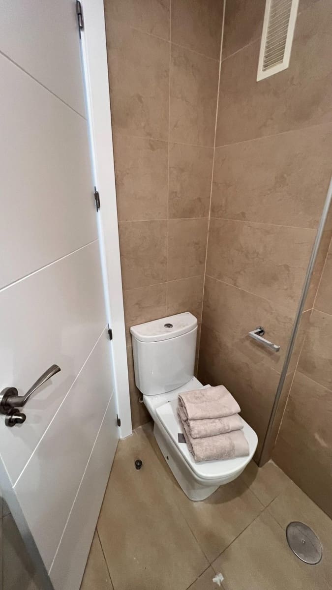1 quarto Apartamento para venda em Los Alcazares com piscina garagem - 110 000 € (Ref: 9036691)
