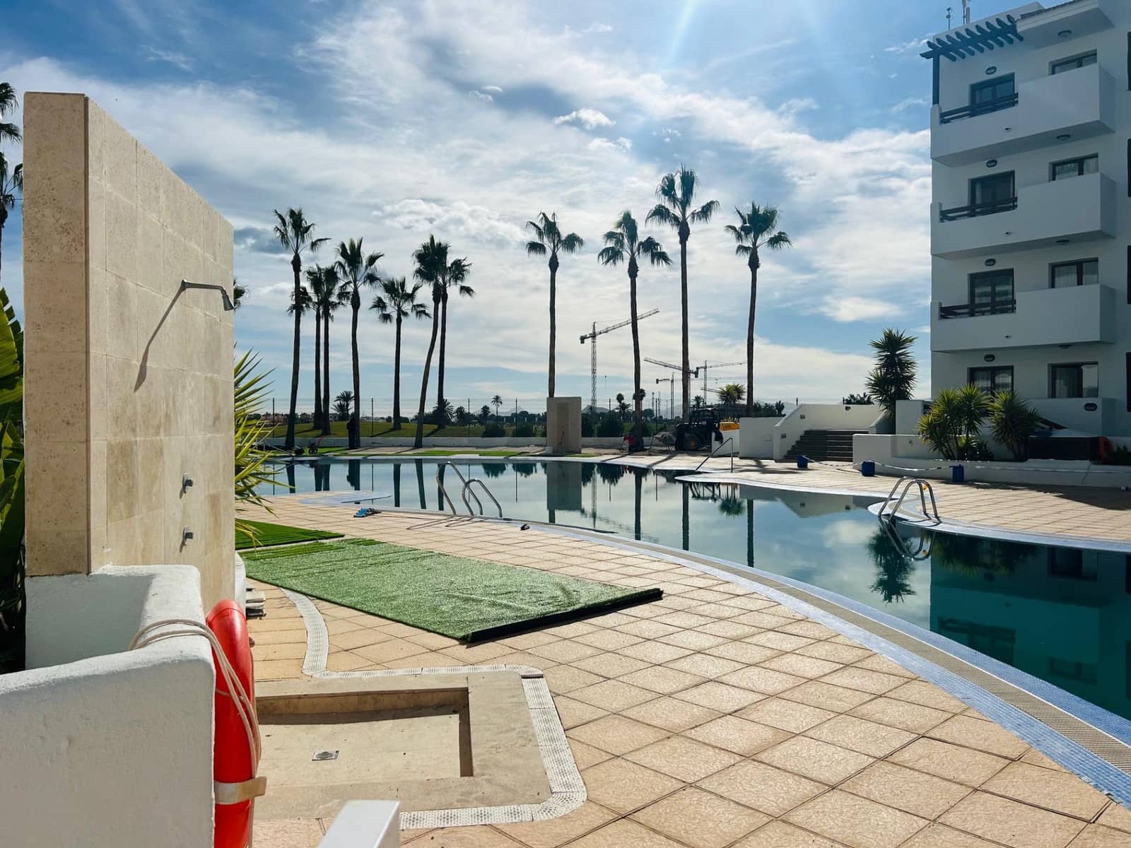 1 quarto Apartamento para venda em Los Alcazares com piscina garagem - 110 000 € (Ref: 9036691)