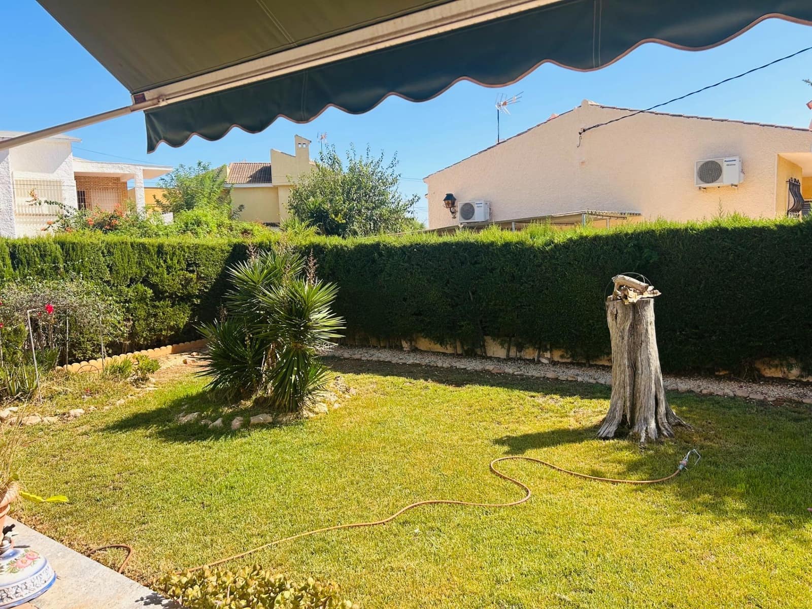4 bedroom Villa for sale in Los Urrutias with garage - € 320,000 (Ref: 9204667)