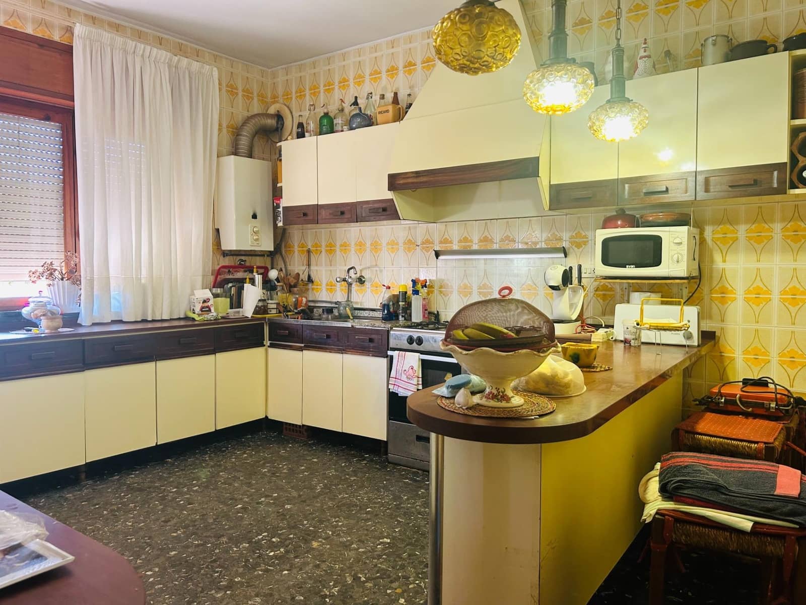 4 bedroom Villa for sale in Los Urrutias with garage - € 320,000 (Ref: 9204667)