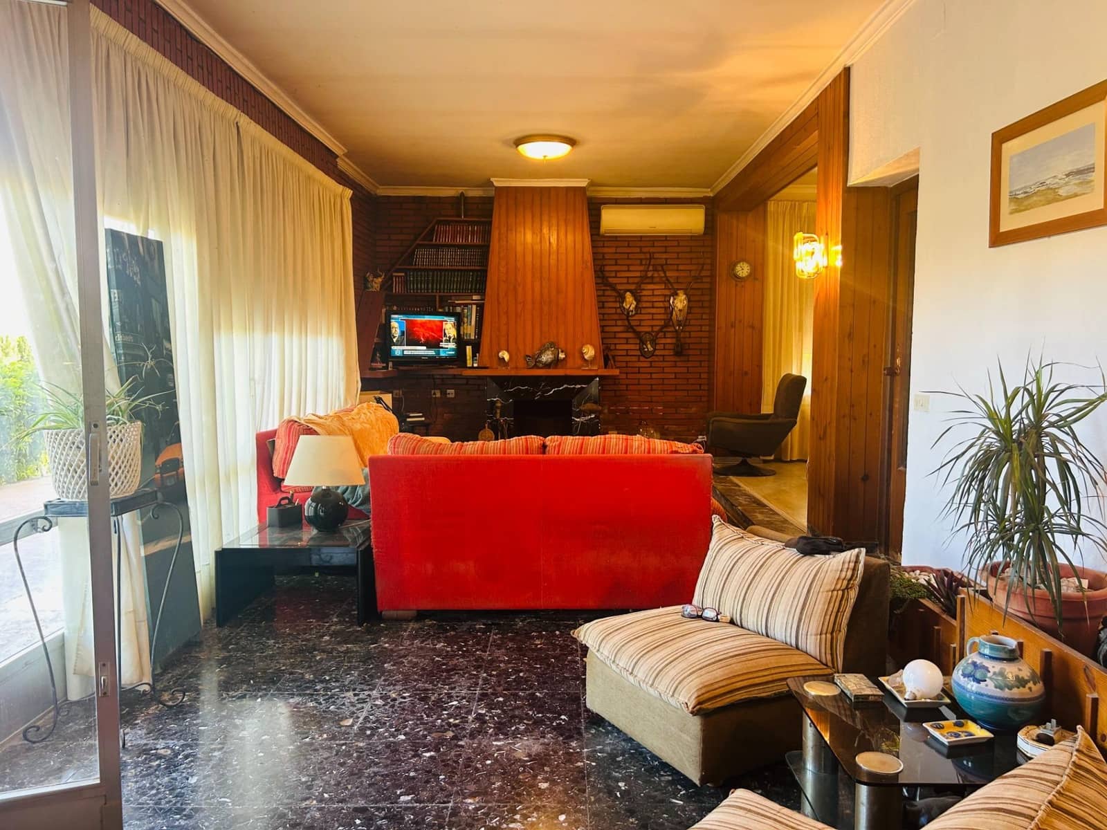 4 bedroom Villa for sale in Los Urrutias with garage - € 320,000 (Ref: 9204667)