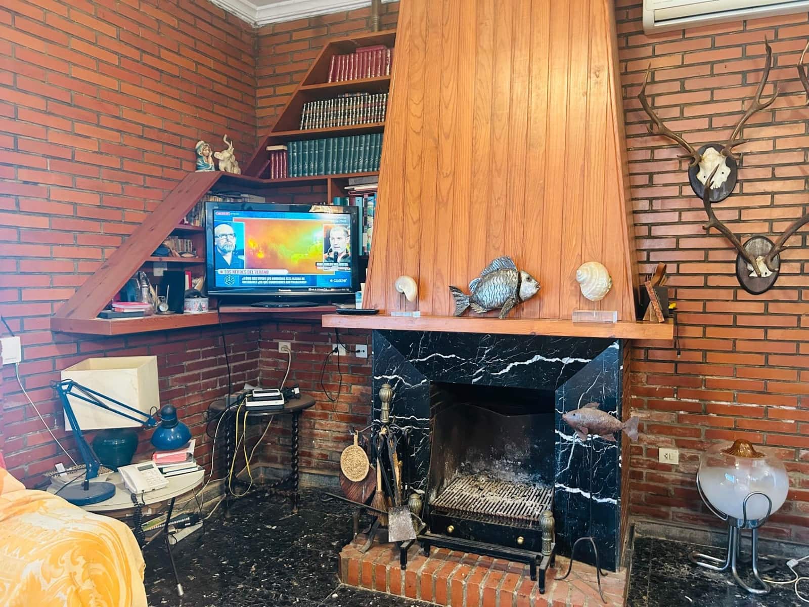 4 bedroom Villa for sale in Los Urrutias with garage - € 320,000 (Ref: 9204667)