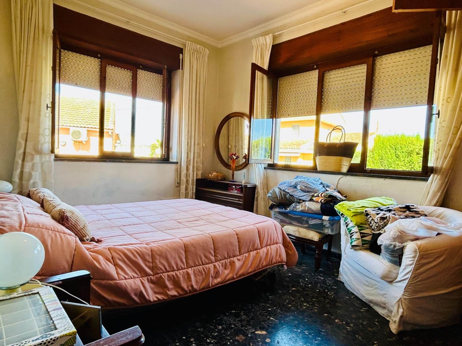 4 bedroom Villa for sale in Los Urrutias with garage - € 320,000 (Ref: 9204667)