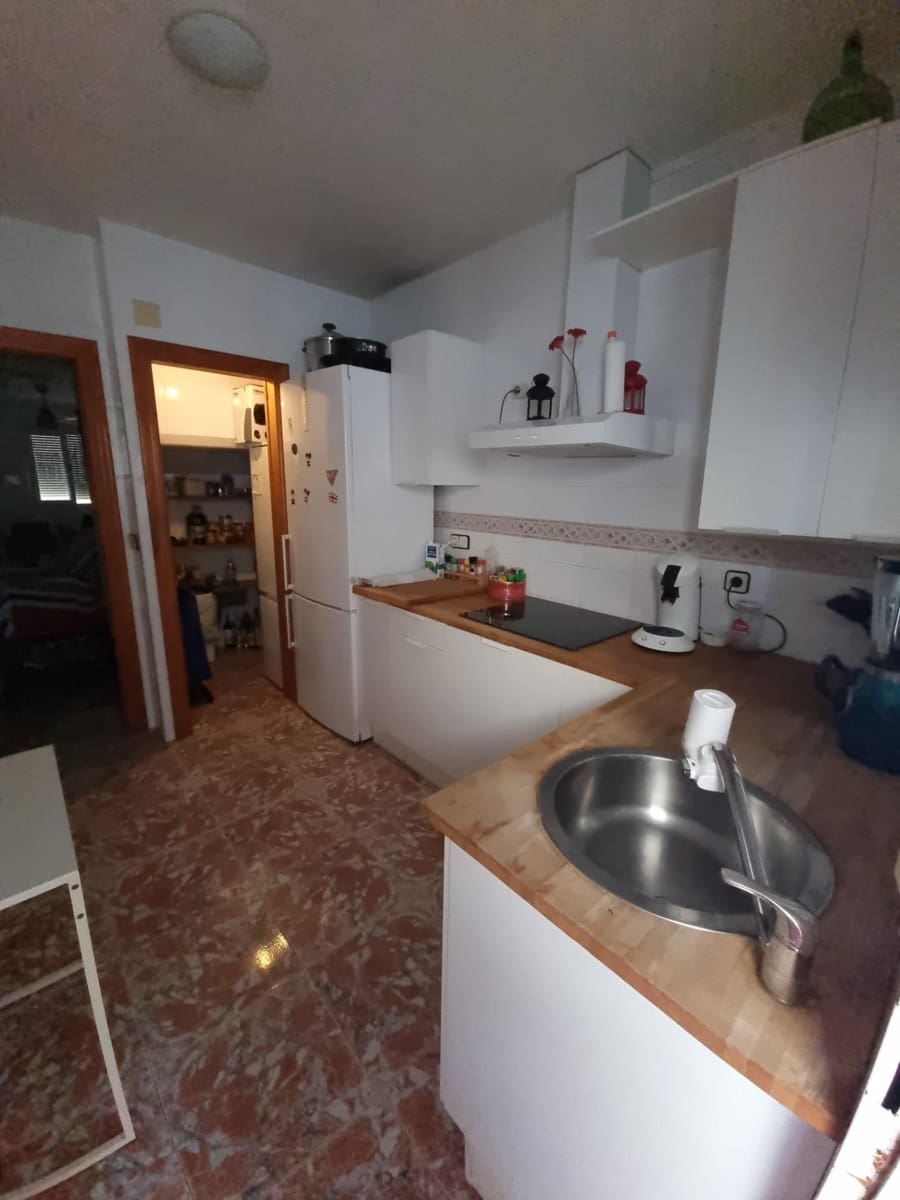 5 soveværelse Lejlighed til salg i Lo Pagan - € 243.900 (Ref: 9220083)