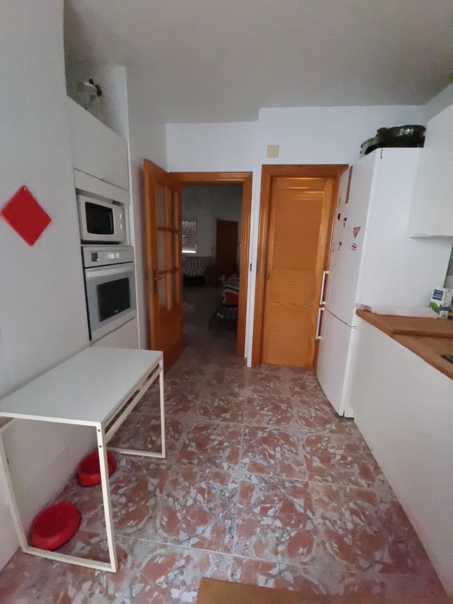 5 soveværelse Lejlighed til salg i Lo Pagan - € 243.900 (Ref: 9220083)