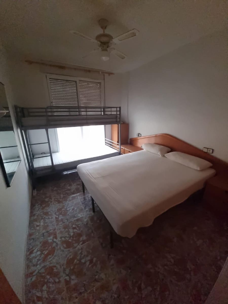 5 soveværelse Lejlighed til salg i Lo Pagan - € 243.900 (Ref: 9220083)