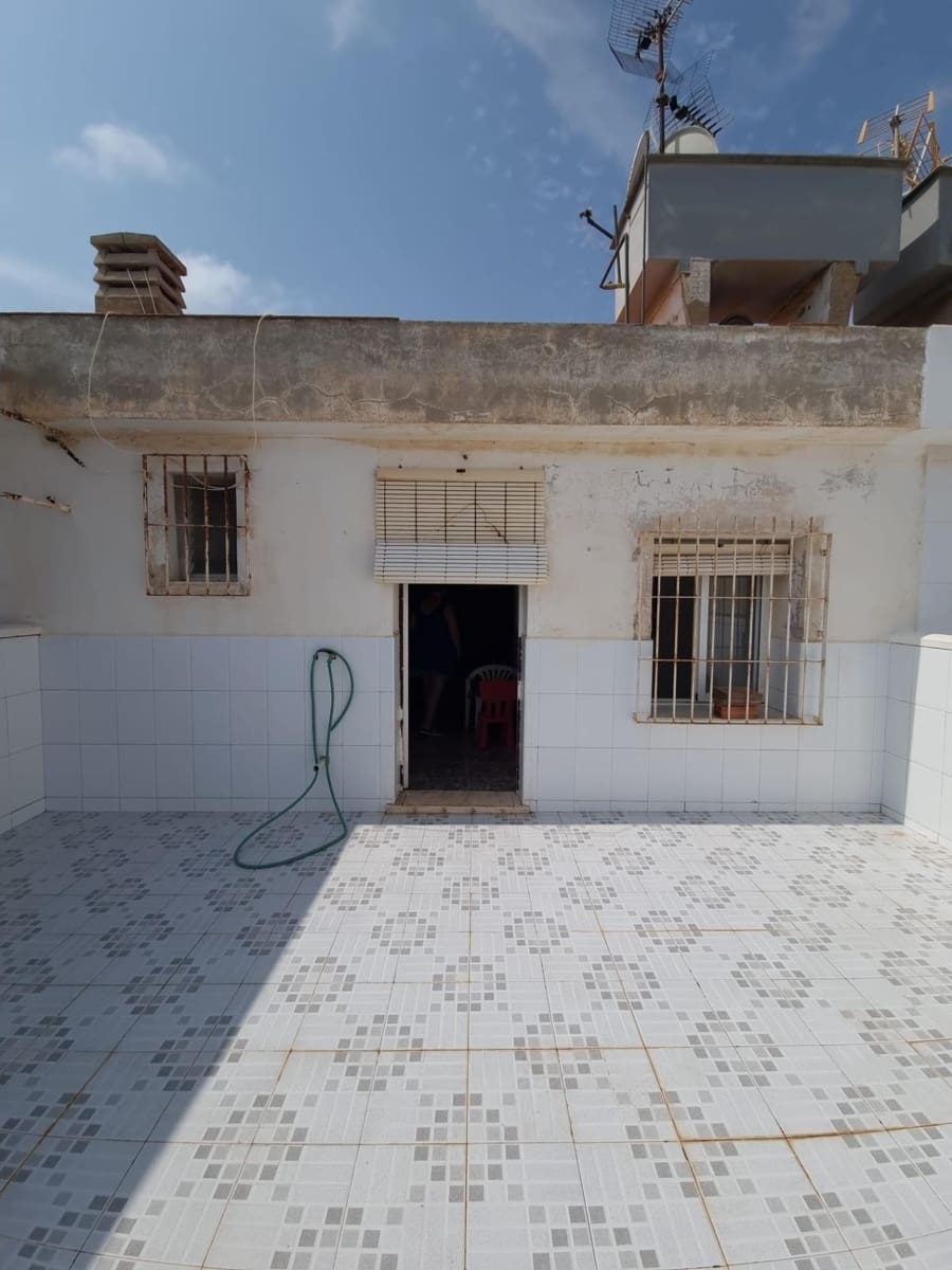 5 soveværelse Lejlighed til salg i Lo Pagan - € 243.900 (Ref: 9220083)