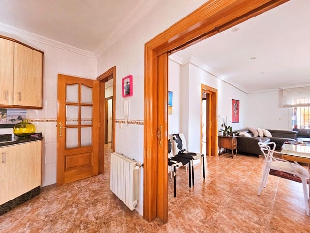 4 sovrum Villa till salu i San Pedro del Pinatar med garage - 499 900 € (Ref: 9243049)