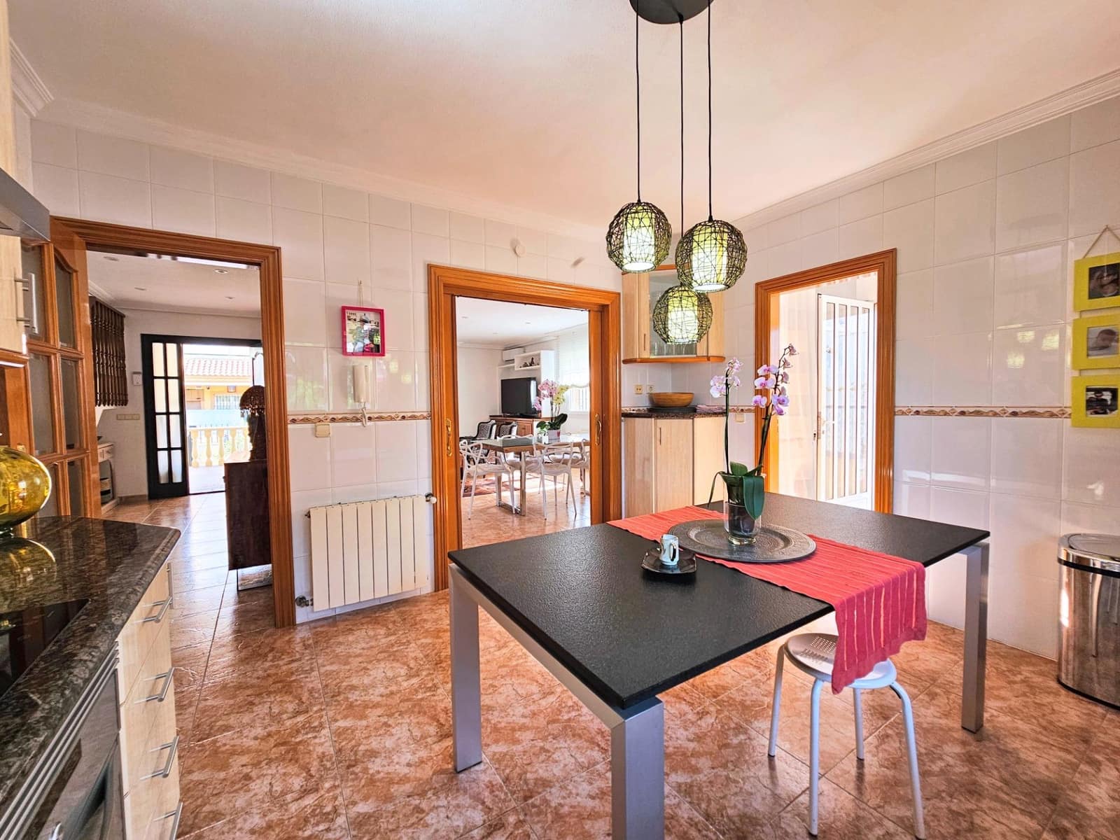 4 bedroom Villa for sale in San Pedro del Pinatar with garage - € 499,900 (Ref: 9243049)