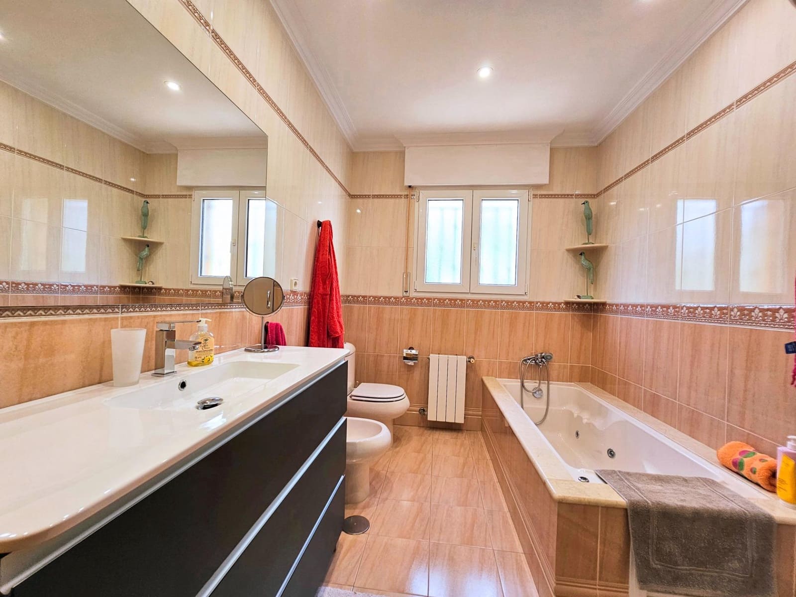4 bedroom Villa for sale in San Pedro del Pinatar with garage - € 499,900 (Ref: 9243049)