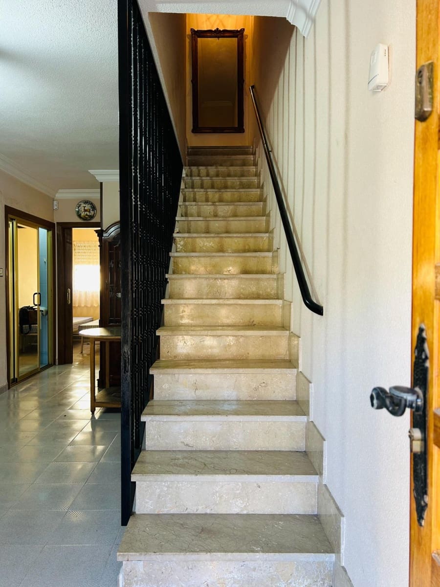 3 makuuhuone Rivitalo myytävänä paikassa Lo Pagan - 135 000 € (Ref: 9576715)