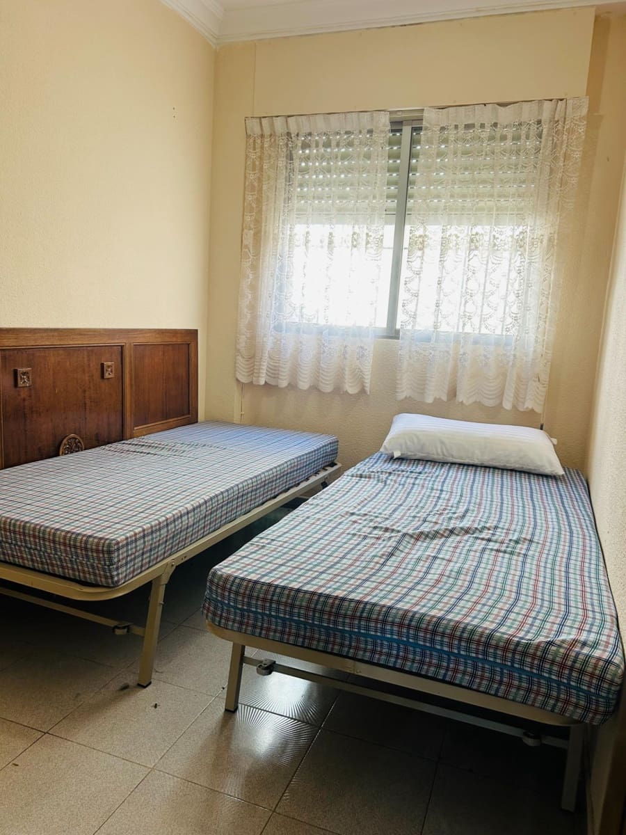 3 makuuhuone Rivitalo myytävänä paikassa Lo Pagan - 135 000 € (Ref: 9576715)