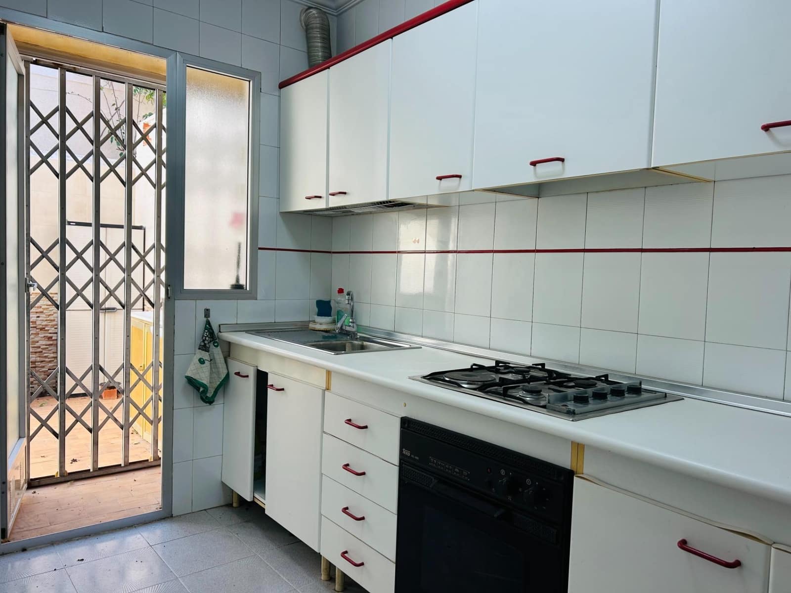 3 makuuhuone Rivitalo myytävänä paikassa Lo Pagan - 135 000 € (Ref: 9576715)