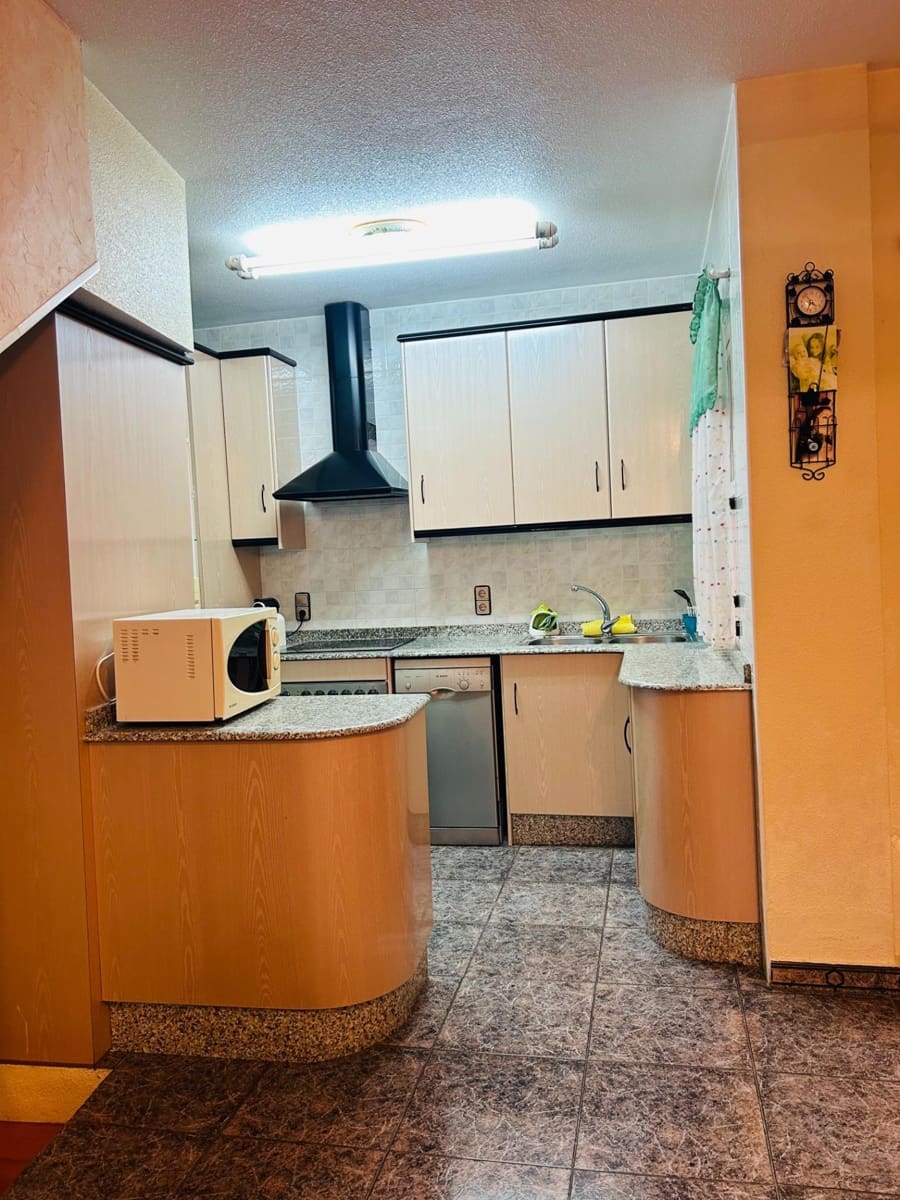 Apartamento de 3 habitaciones en Los Alcázares en venta - 199.900 € (Ref: 9652108)