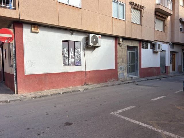 Erhverv til salg i Los Alcázares - € 225.000 (Ref: 9780679)