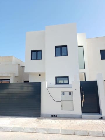 3 sovrum Villa till salu i Lo Pagan, San Pedro del Pinatar med pool - 425 000 € (Ref: 9784919)