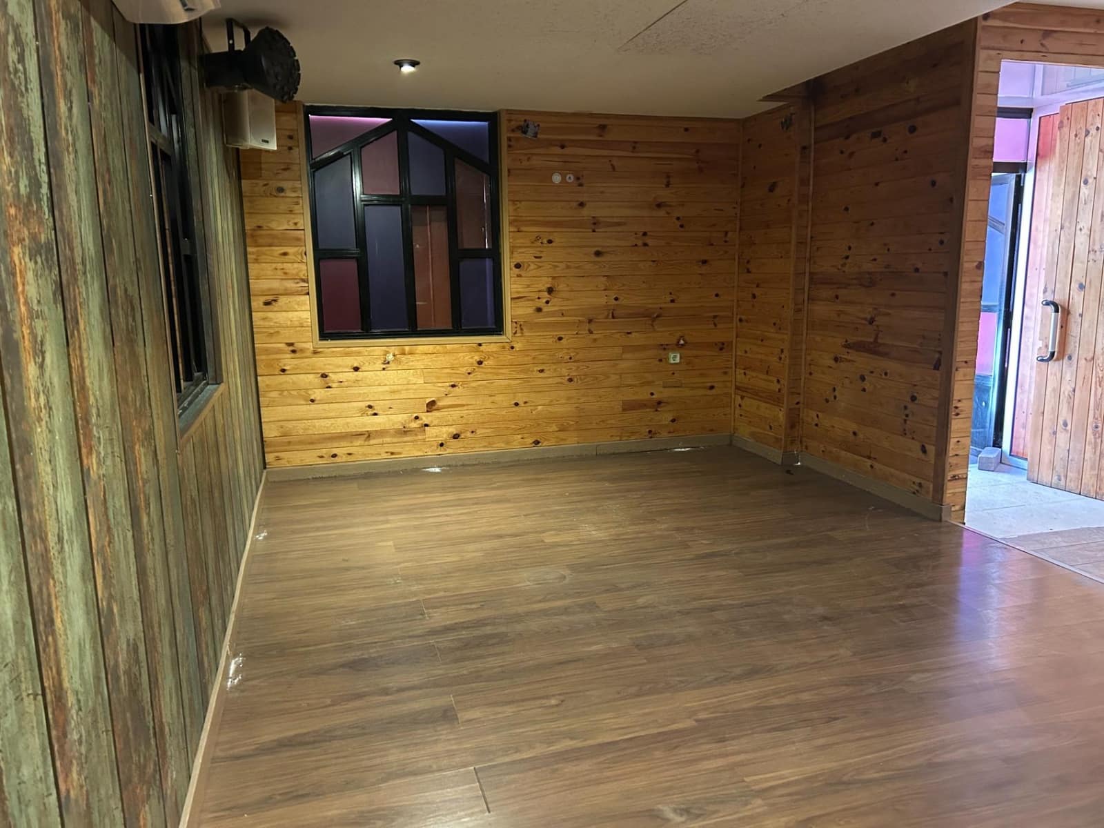 Commerciale da affittare in Los Alcazares - 1.000 € (Rif: 9817983)